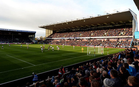 他在比赛中 他在比赛中